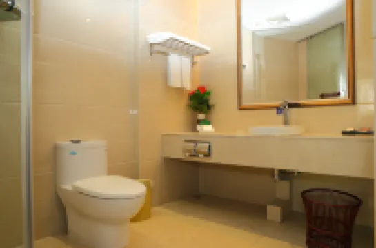 Xinfeng Utop Spring Primeval Forest Resorts