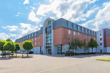 Hotel Oberhausen Neue Mitte affiliated by Meliá Отели рядом с достопримечательностью «König Pilsener Arena»