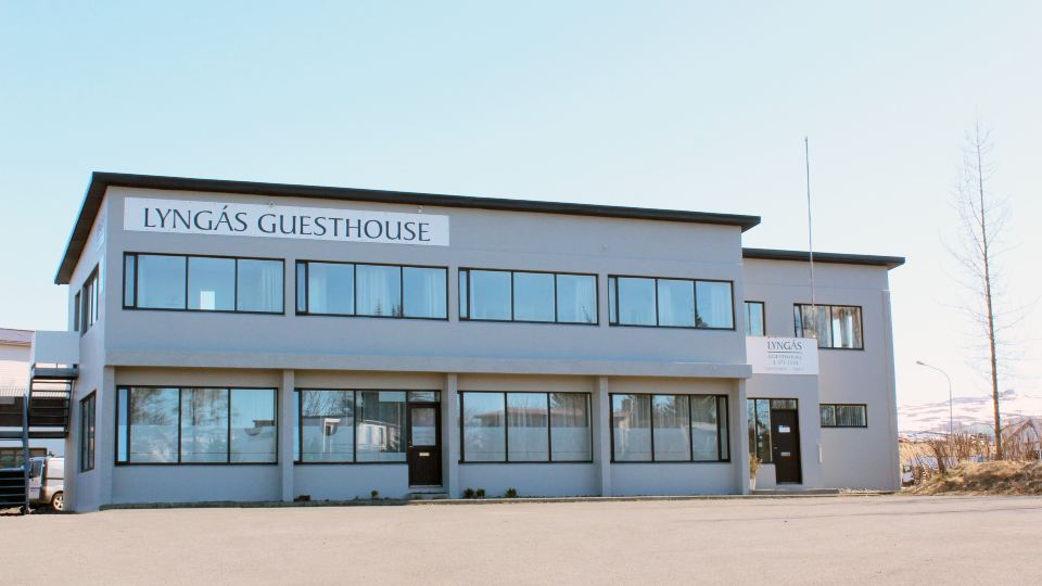 Lyngás Guesthouse