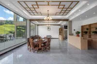 Longsheng Fengyi Hotel (Longji Terraces Jinfoding)