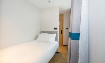 Ni Hao Hotel (Shenzhen North Railway Station)