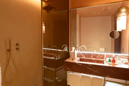 Ca' di Dio - VRetreats, an SLH Hotel Отели рядом с достопримечательностью «Виа Гарибальди»