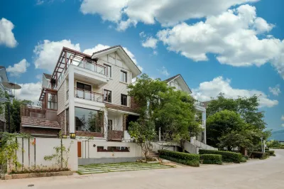 Floral·Wuyishan Mingzhongle Tea House (Sangu Resort Shuizhuang Branch) Hotels near Wuyishan Party School of CPC