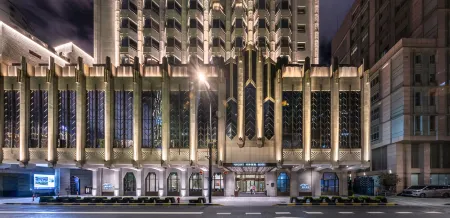 Mehood Elegant Hotel Shanghai Bund Отели рядом с достопримечательностью «Liangcheng Park (West Gate)»