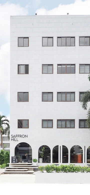 รูปภาพของแซฟฟรอน ฮิล มีนบุรี