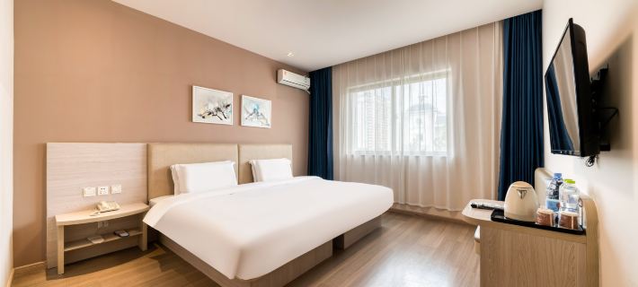 Yunzhu Hotel (Shandong Aviation College) Hotels in Binzhou