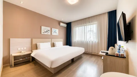 Yunzhu Hotel (Shandong Aviation College) in Биньчжоу
