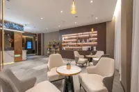 Homeinn Plus Hotel (Jining North Bus Station Vocational College)