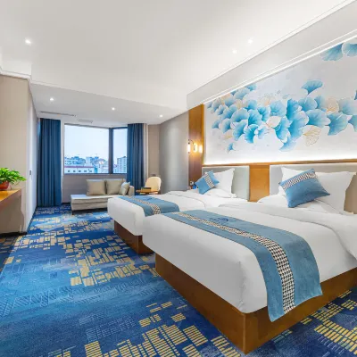 Bayman Holiday Inn Guandu Square Kunming Hoteles cerca de Guanshang Pedestrian Street