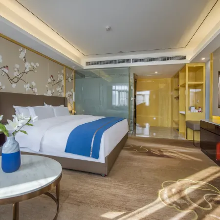 UP IN THE CLOUDS hotel
