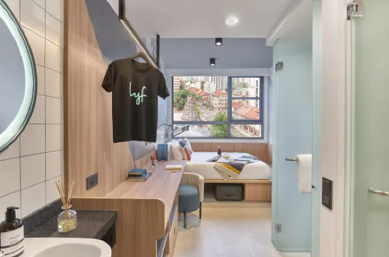 新加坡lyf花拉公園共享公寓