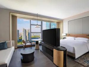 Courtyard by Marriott Luoyang