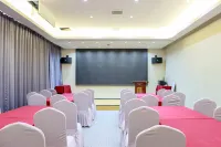 Starry Sky Hotel (Taiyuan Railway Station Jianshe South Road) - 3-Star