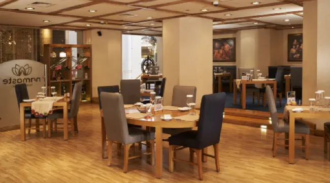 Ramses Hilton Restaurantes Photos