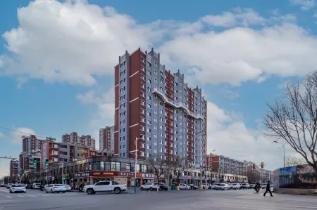 7 Days Premium Hotel  Chaoyang Kazuo Government Store