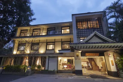Kyokusui Hotspring Hotel