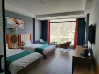 Xiaojin Maole Grand Hotel - balkon