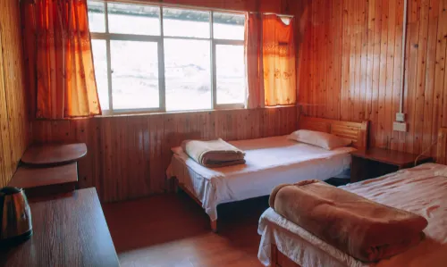 Yubeng International Youth Hostel