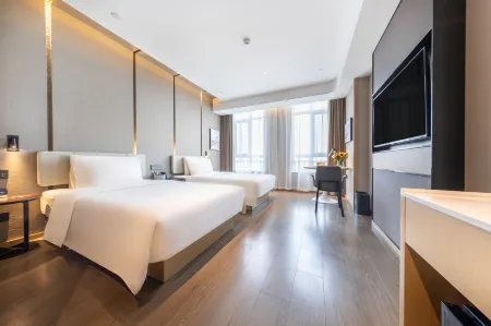 Atour Hotel  of  Chongqing Middle Road  North Railway  Station