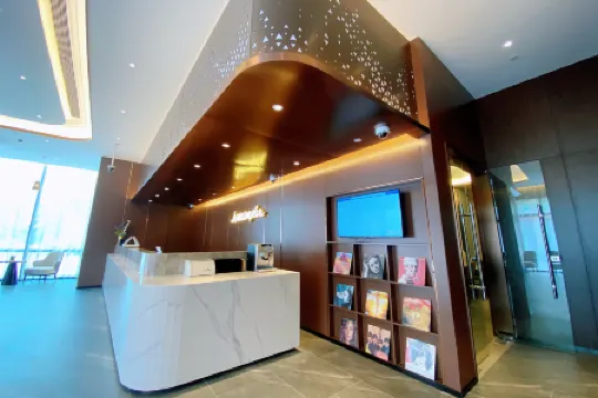 HomeinnsPlus Hotel（Shanghai Pudong International Airport East Station Branch)