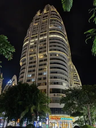 Xishuangbanna Shanguan Sky View Hotel (Gaozhuang Xishuangjing Xingguang Night Market) Отели рядом с достопримечательностью «Xishuangbanna Folk Custom Garden»