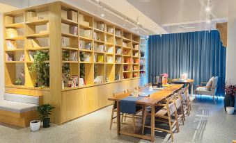 Washe Neo-Chinese style Hotel (Suzhou Railway Station Pingjiang Wanda)