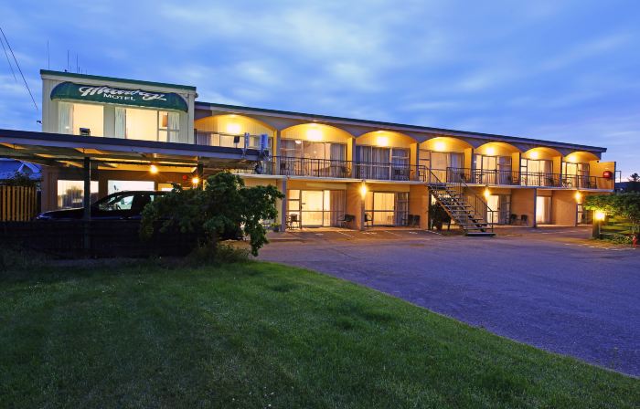 289 Midway Motel