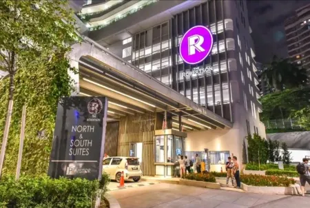 The Robertson 2B at Bukit Bintang
