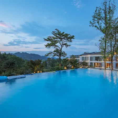 Anji Zheyunju Village Hot Spring Hotel