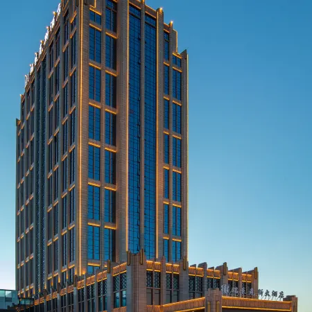 Haining Relax Grand Hotel