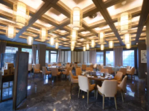 太白山唐鎮·詩唐花頌温泉度假酒店 眉縣酒店