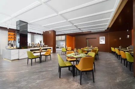 Hampton by Hilton Qingdao Jiaozhou Park Отели рядом с достопримечательностью «Qingdao Institute of Technology»