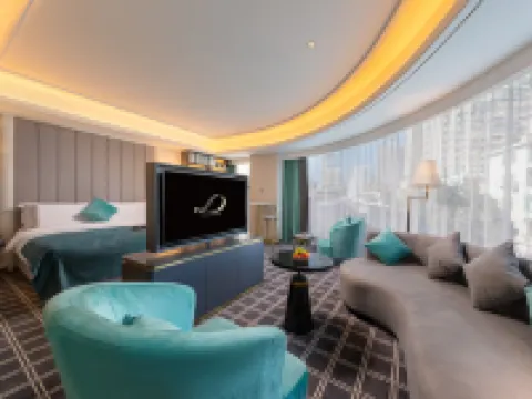 XANA Deluxe Hotel (Dongshankou Subway Station, First Affiliated Hospital of Sun Yat sen University) Hotels near Dongshankou