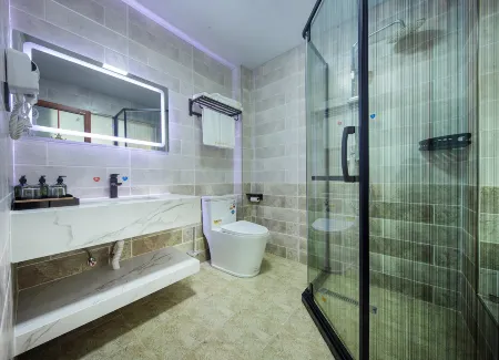 Yishanju Smart Hotel