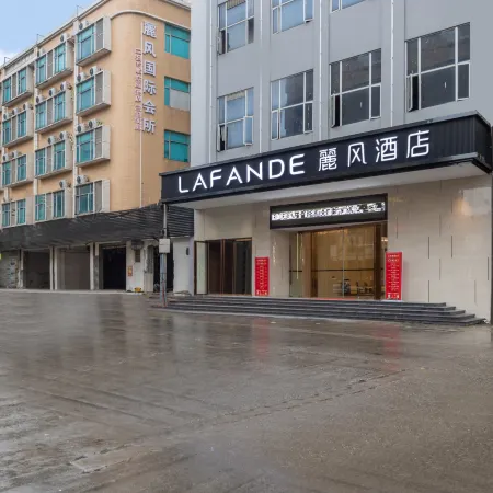 Lifeng Hotel