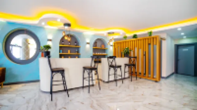 블루 마리나 호텔 앤 스파