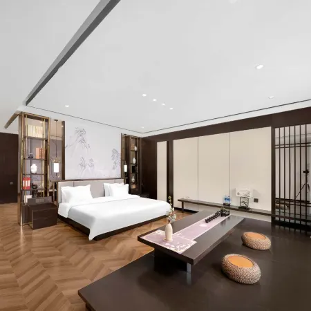 Jingbo Lake Nashan Nashui Hotel