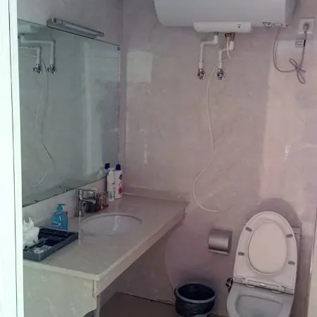 Qianshan Linhai Xueyuan Homestay