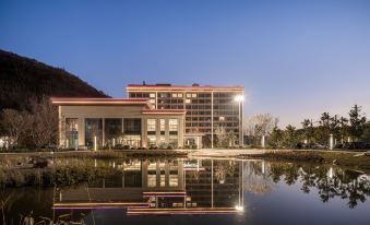 DiJianNanShan Garden Hotel (Xiane Lake Tourist Area)