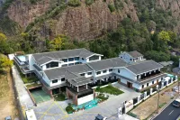 Wenzhou Yandang Mountain Lingqiu Hotel