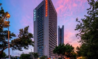 Victoria Hotel(Guangzhou South Railway Station Aoyuan Building)