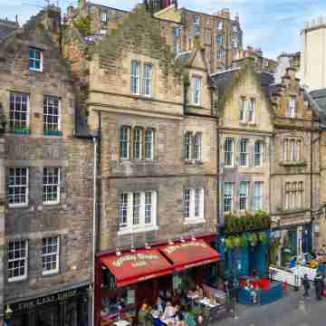 Bright Old Town City Centre Apartment Hotel Exterior