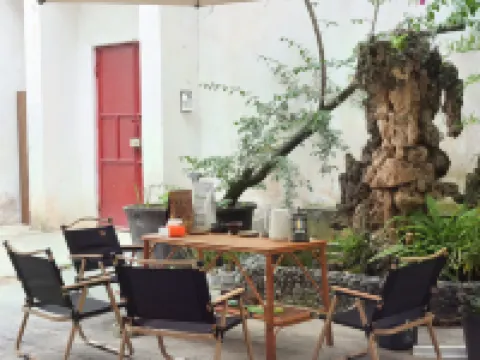 WEIFENG     HOMESTAY Hotels in Weishan