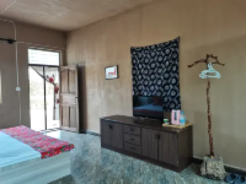 fangxiaohu farmhouse courtya