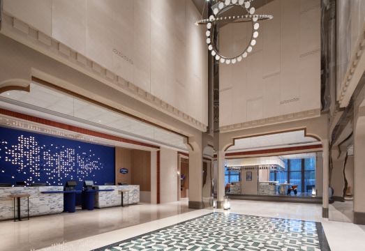 4. 햄튼 바이 힐튼..