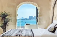 Lan Cuoli · Villa Sunset Rooftop - View Vacation Guesthouse (Nanmenwan Store) - Kæledyr tilladt