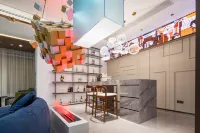 Manbo Zhis Hotel (Wuyi Square Riverside Branch)