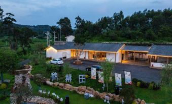 Qiuyetian Homestay