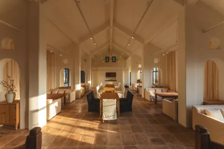 Qianshan Chadu Homestay Отели в г. Нинцян