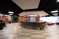 Soluxe Hotel (Xishuangbanna Jinghong Water Splashing Square Riverside Night Market Branch) - Pet friendly
